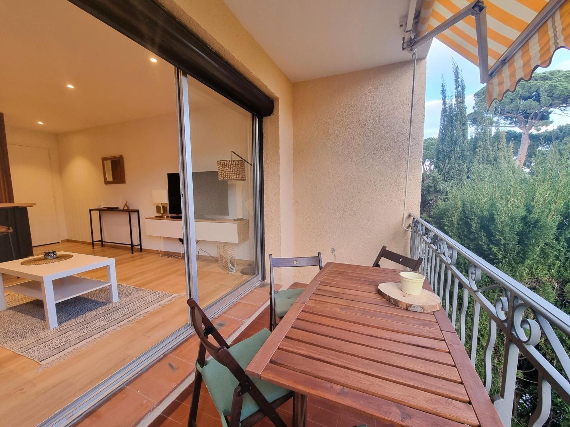 Superbe Appartement Terrasse Et Parking Prive Saint Tropez Exteriér fotografie