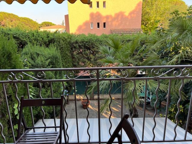 Superbe Appartement Terrasse Et Parking Prive Saint Tropez Exteriér fotografie
